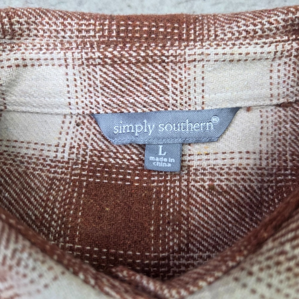 Simply Southern Flannel Shirt Women L Brown Plaid Long Sleeve Button Heavyweight - Picture 3 of 11